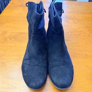 Arizona Jean Company Black Ankle Boots